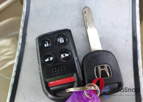 2005 Honda Odyssey Ex-L from USA, damaged, VIN 5FNRL38615B407908